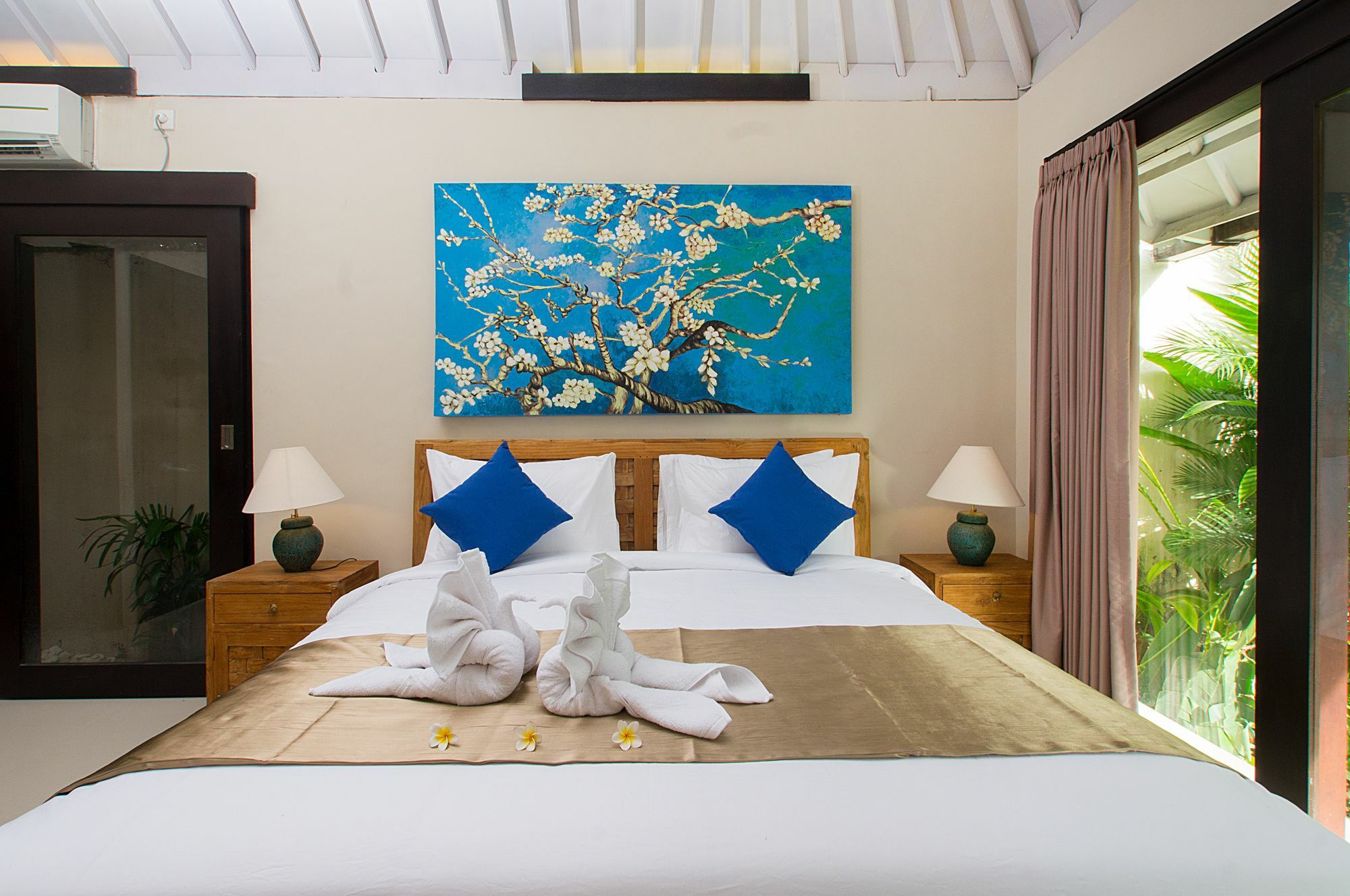 Villa Arushi Seminyak Eksteriør billede